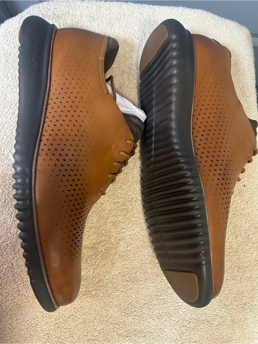 COLE HAAN 2.ZEROGRAND LASER CUT WINGTIP OXFORDS.NWOB SIZE 13M British tan